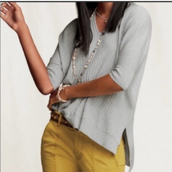 Cabi Watson light gray ribbed dolman sleeve knit sweater size Medium #5451 - Picture 1 of 14
